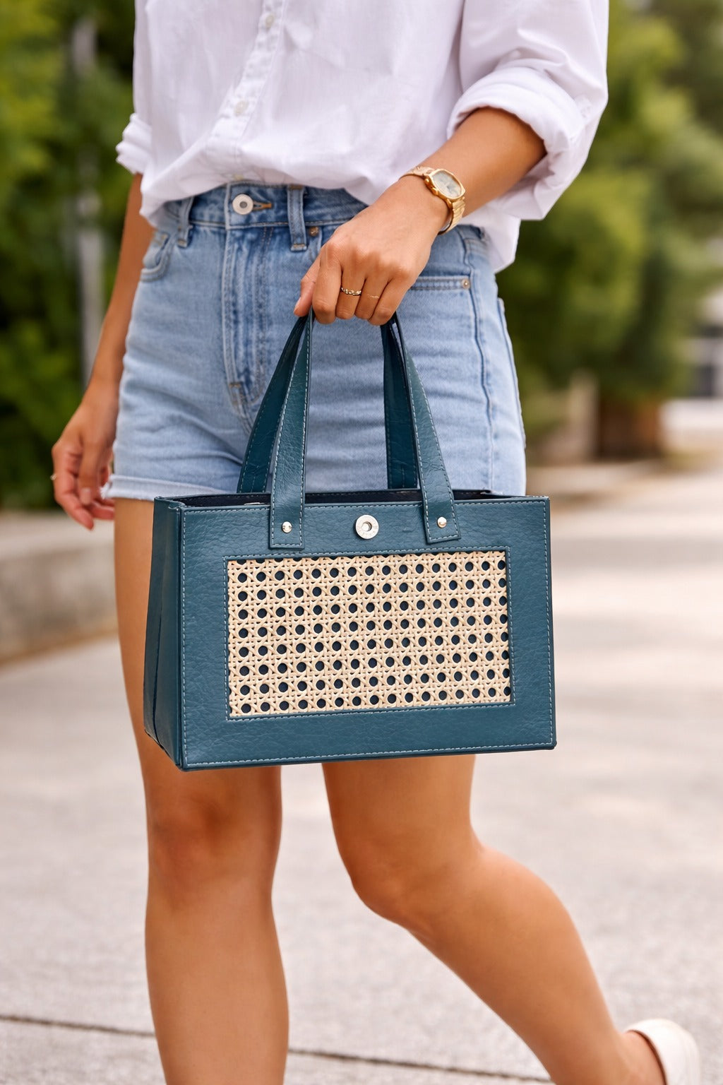 Premium Handcrafted  Purse / Leather Storage Basket with Handle — Multipurpose Organizer for Gifts, Gifting Hampers, Home Décor, Office Storage (12.5 x 7 x 8.5 Inch) (Blue) - Image 4