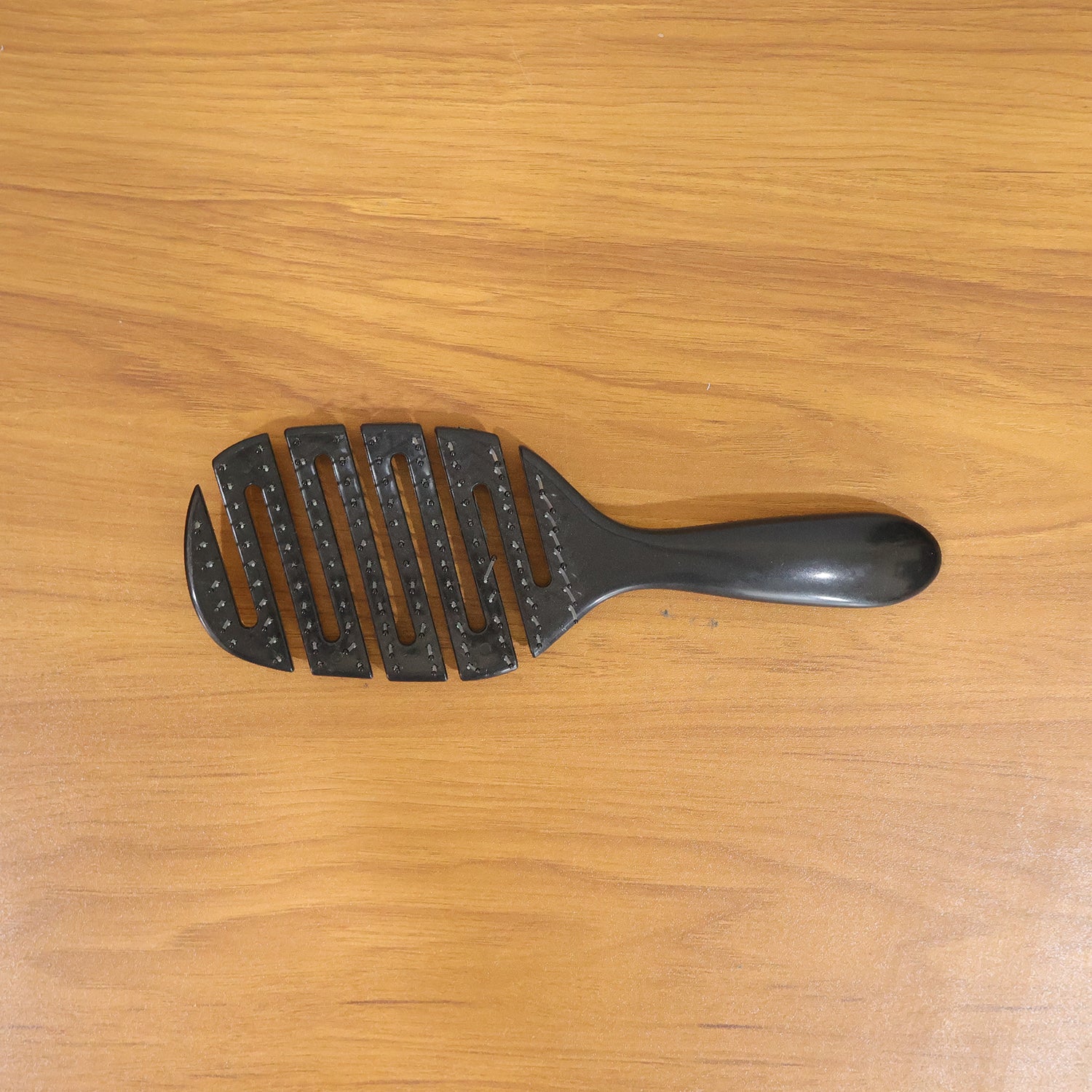 Premium Detangling  Hair Styling Hair Brush  Hair Comb With Flexible Vent Design