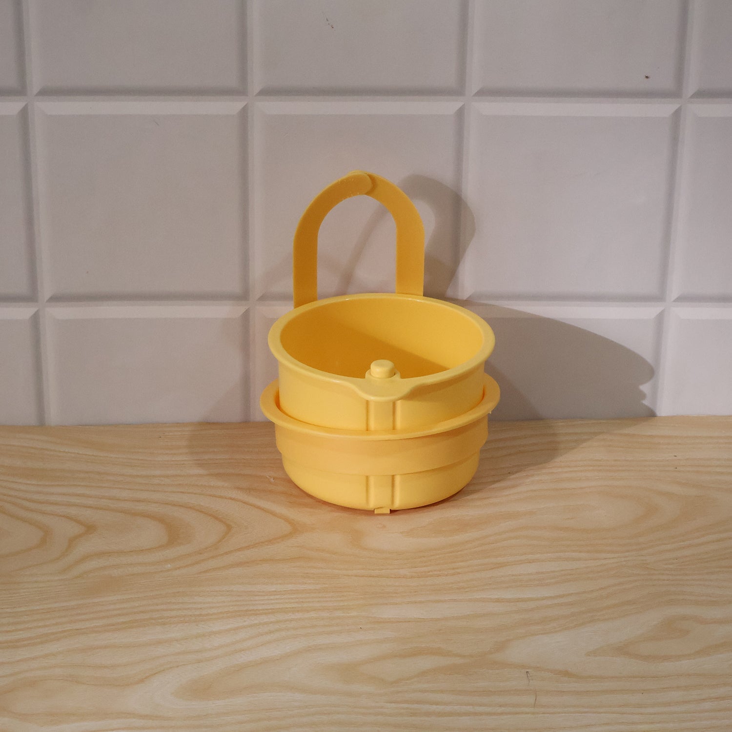 Plastic Hanging Kitchen Sink Drain Basket And Food Strainer With Handle (1 Pc)