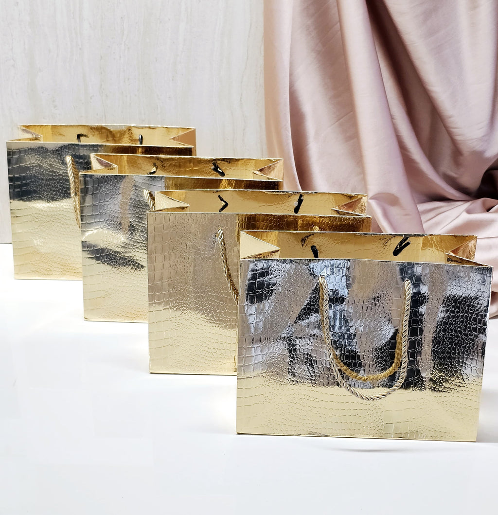 Small Size Shiny Paper Bag Gift Bags with Handle Gift Paper bag, gift For Gifting, marriage, Return Gifts, Birthday, Wedding, Party, Season's Greetings (Small, Golden) - Image 3