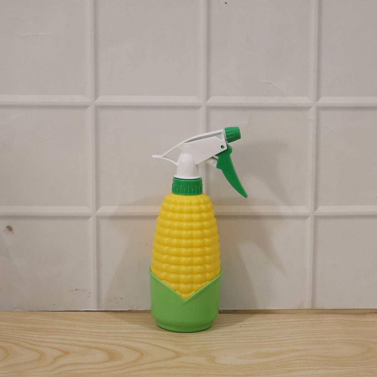 Corn Shape Trigger Spray Bottle Water Sprayer For Plants And Cleaning (1 Pc)