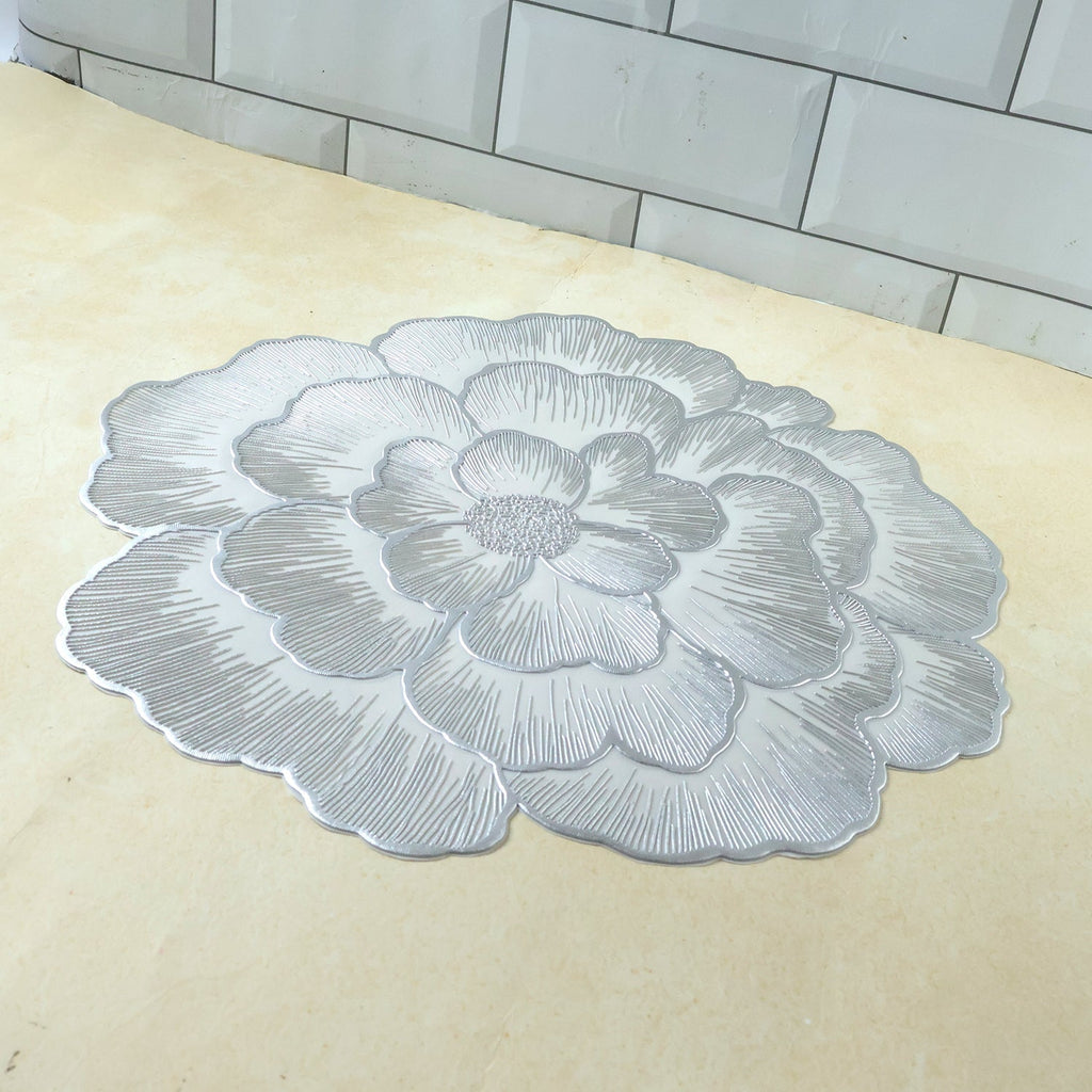 Round PVC placemat for dining table