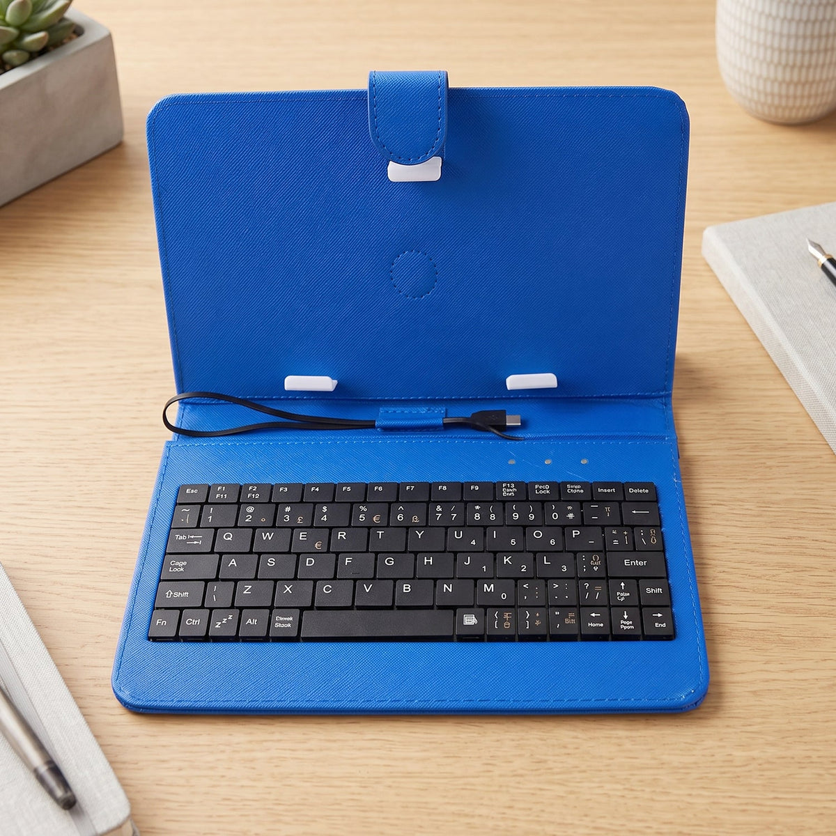Portable Wired Tablet Keyboard with PU Leather Flip Case and Stand (1 Pc) - Image 8
