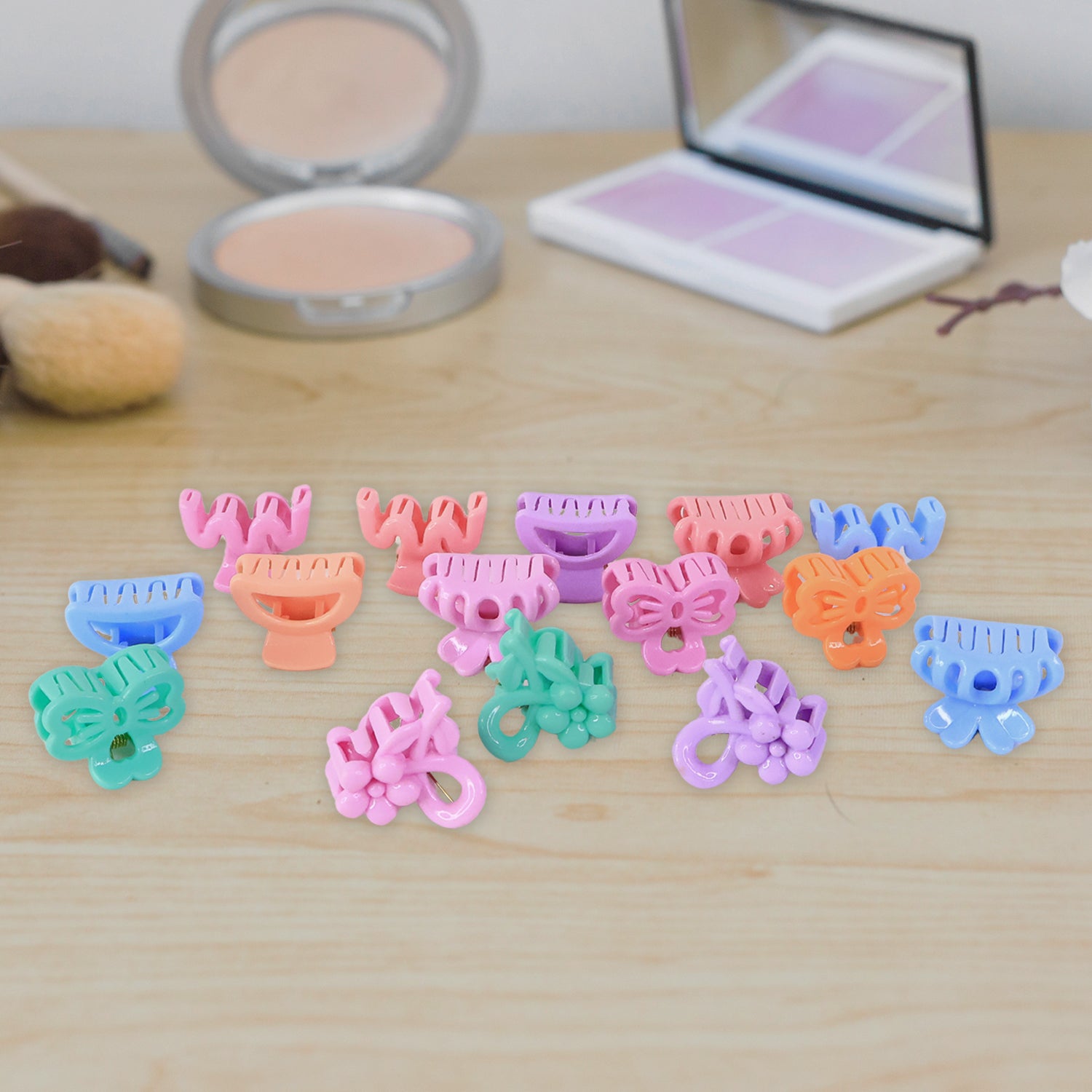 Plastic Small Hair Clips For Girls Kids Hair Accessories (3 Pcs Set  Mix Color  Design)