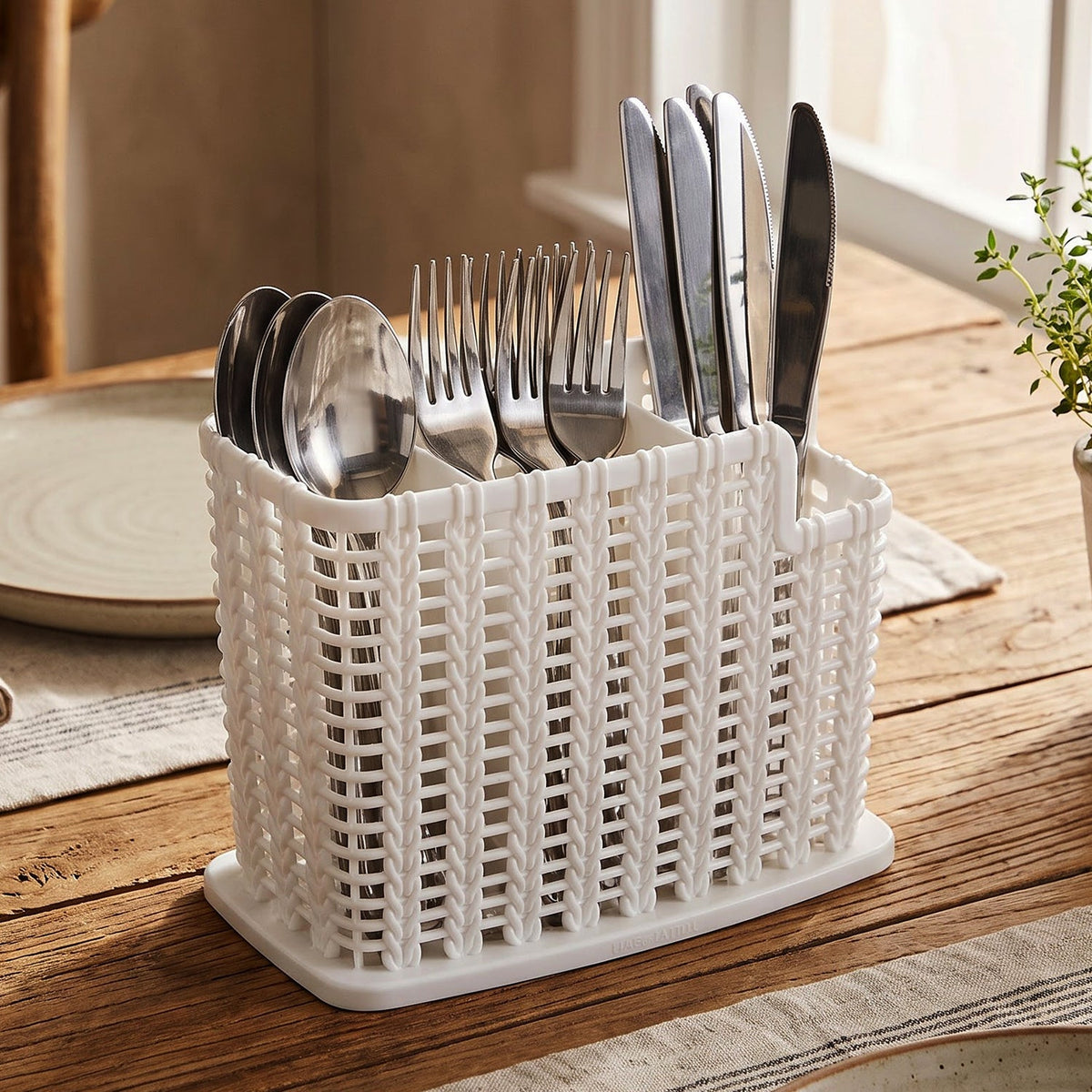 Plastic Cutlery Storage Organizer Basket with Drain Base for Kitchen (1 Pc) - Image 4