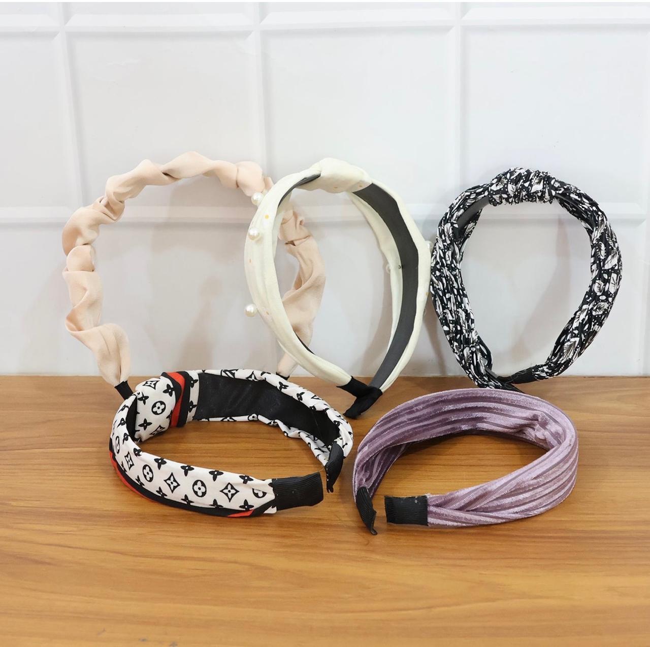 Womens Ribbed Texture Knot Design Hairband (1 Pc  Mix Design)