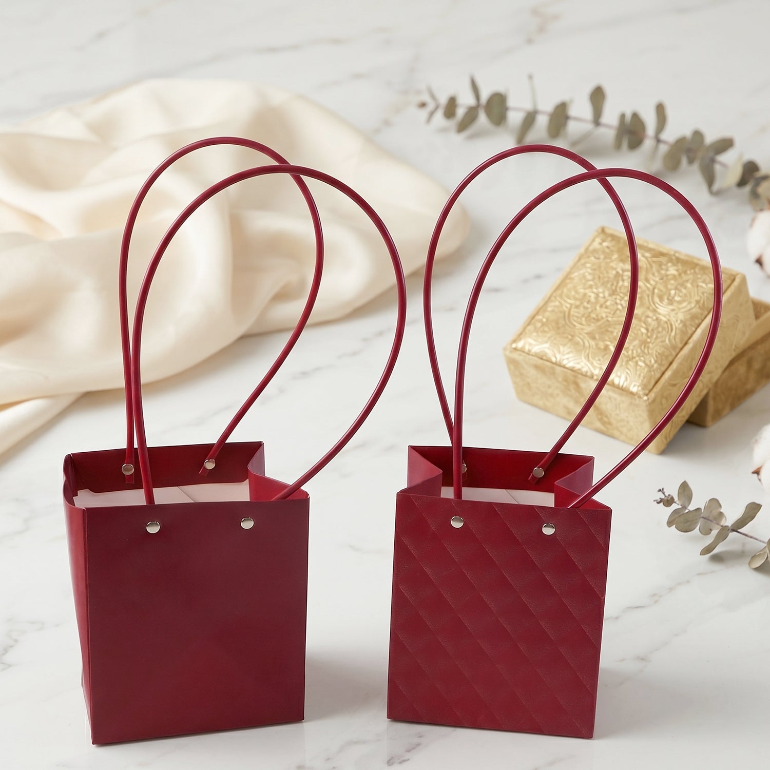 Stylish Foldable Flower Packaging Bag With Handle For Bouquet And Gifting (1 Pc)