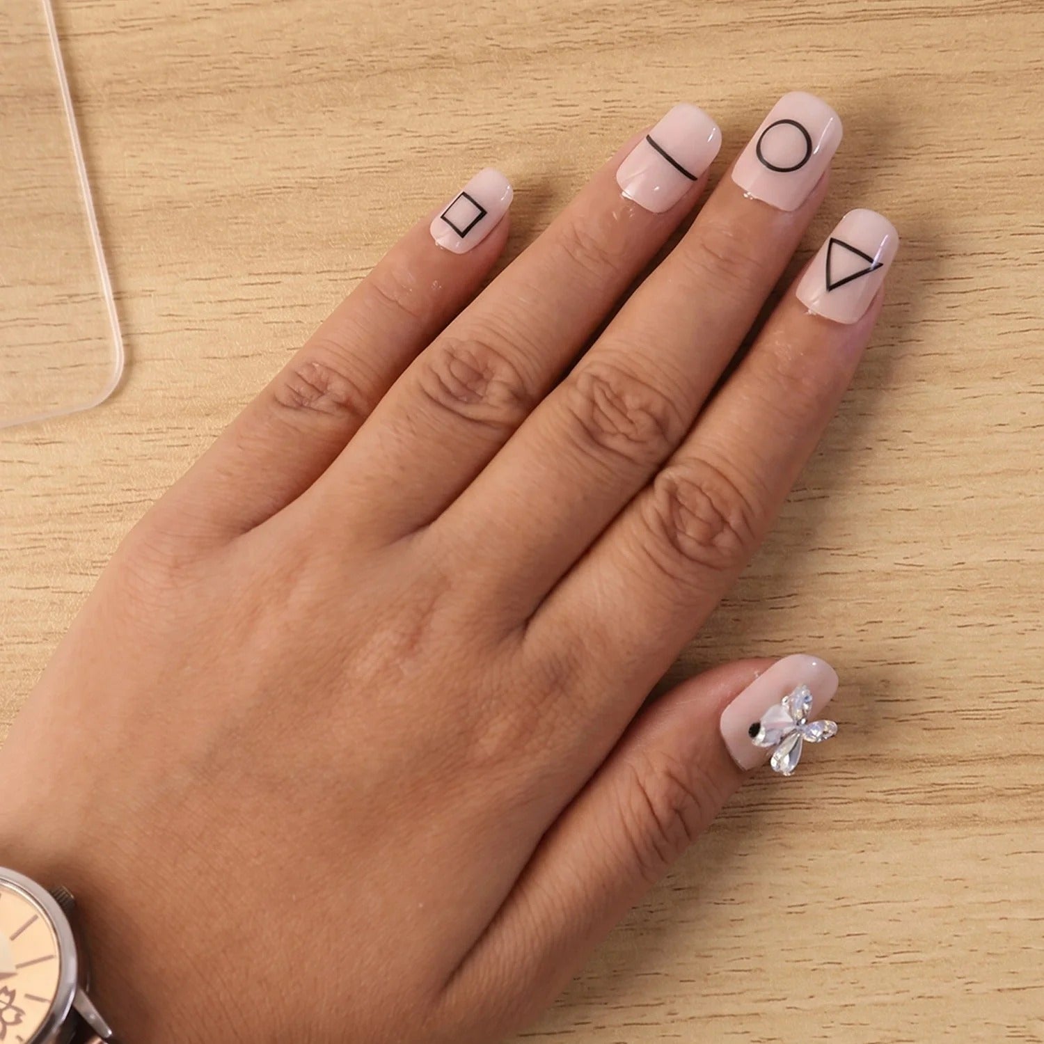 Artificial False Nail Set With Mix Design - (1 Set)