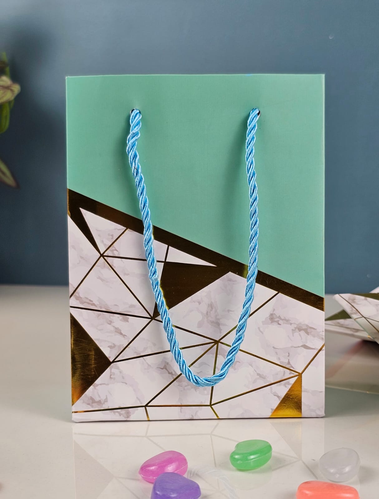 (Random Colour) Multicolor Paper Bag With Handle To Carry Goodies Used For Gifts Carrying Return Gift For Birthdays & More Occassion (Mix Colour) - Image 3