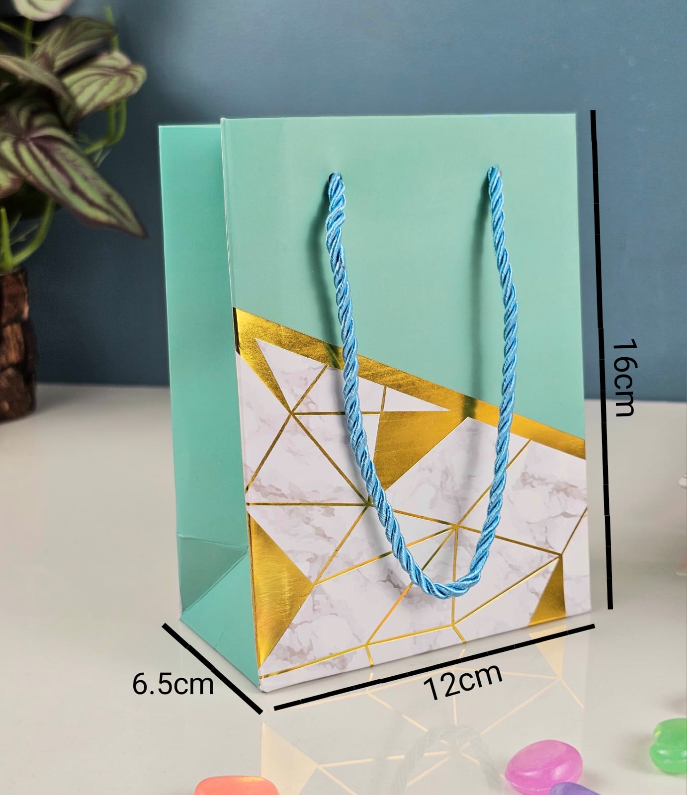 (Random Colour) Multicolor Paper Bag With Handle To Carry Goodies Used For Gifts Carrying Return Gift For Birthdays & More Occassion (Mix Colour) - Image 4