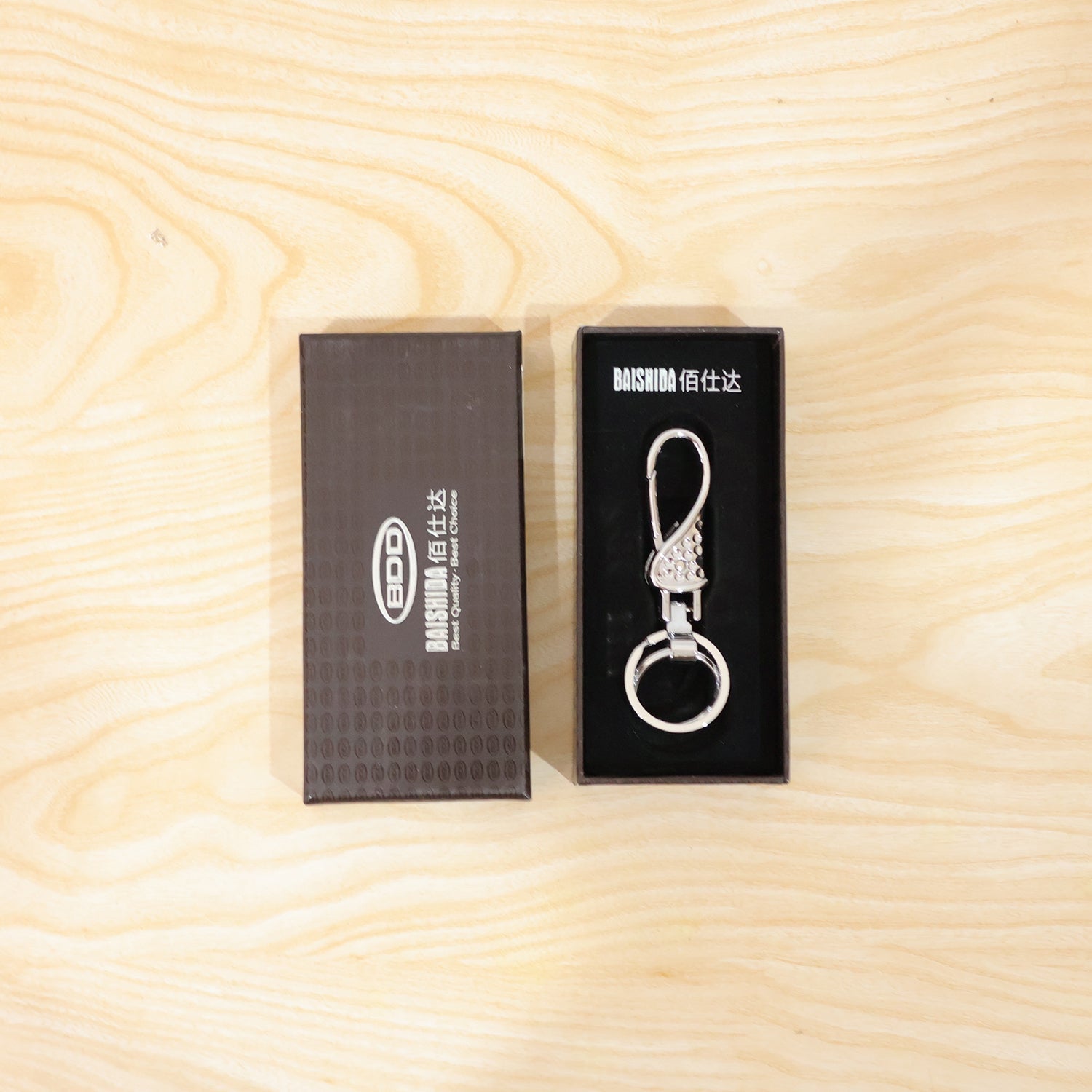 Metal Heavy Duty Key Holder Keychain With Swivel Hook And Double Key Rings (1 Pc)