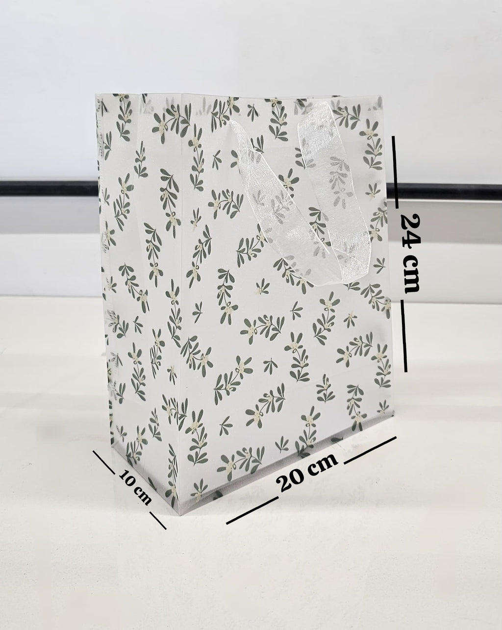 Floral Print Gift Bags with Ribbon Handle -19.5 x 24.5 x 9.5 cm - Image 6