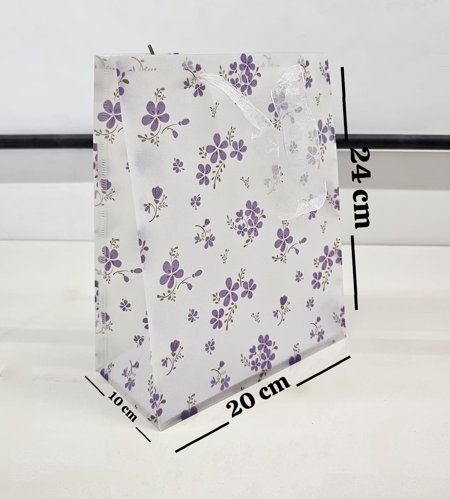 Floral Print Gift Bags with Ribbon Handle -19.5 x 24.5 x 9.5 cm - Image 2