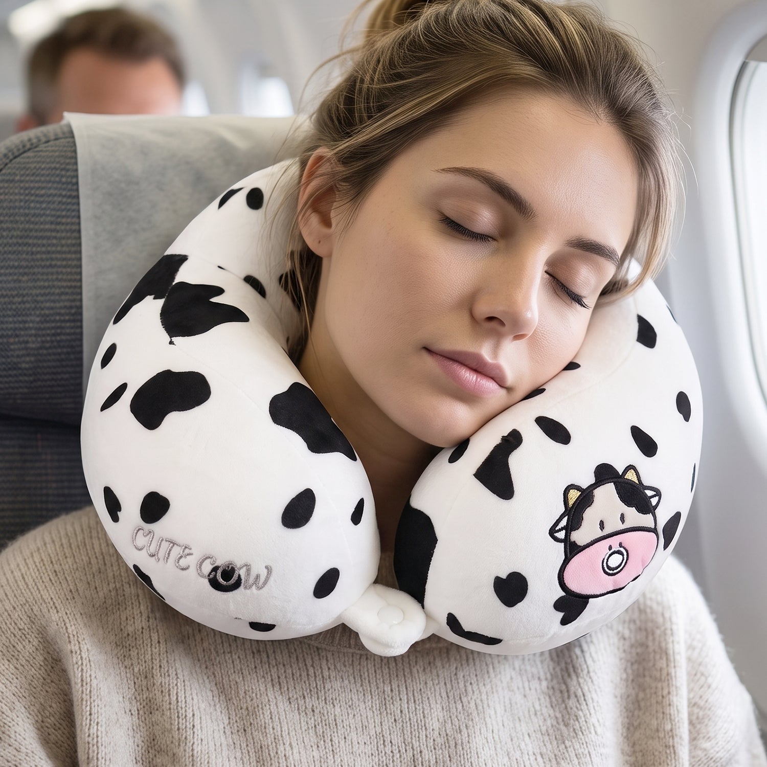 U-shaped Travel Neck Pillow Cute Cow Print Soft Plush Pillow For Travel (1 Pc)