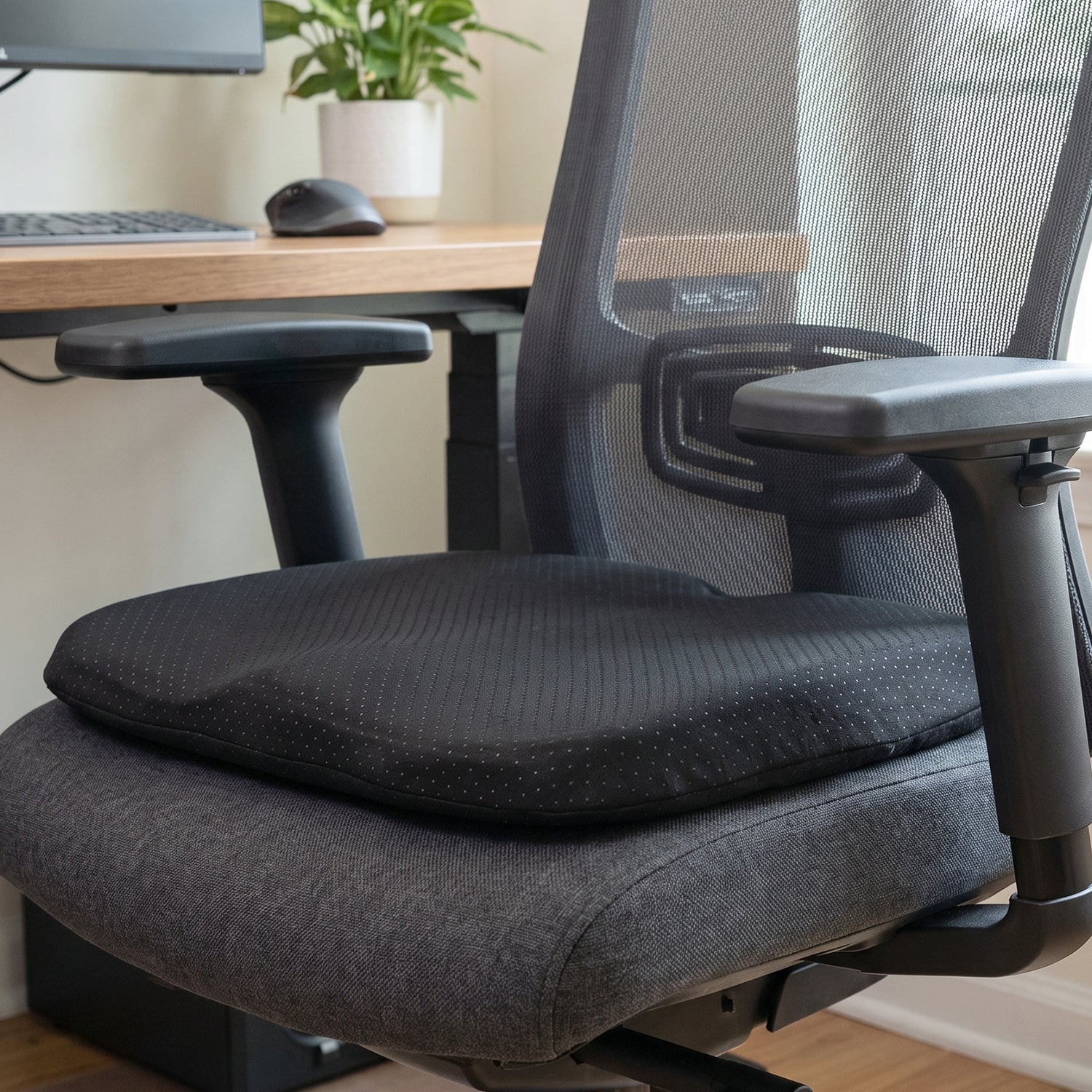 Ergonomic Egg Seat Cushion Memory Foam Chair Pad For Office Car Seat (1 Pc)