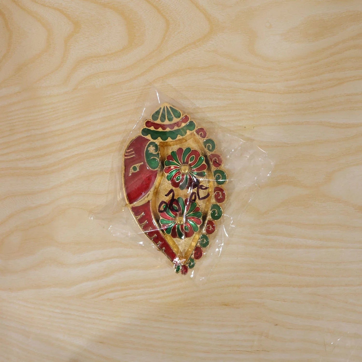 Leaf Shaped Kankavati Kumkum Holder For Puja And Tilak Rituals (1 Pc)